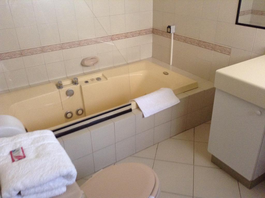 Hotel Alicante Chillan Bagian luar foto