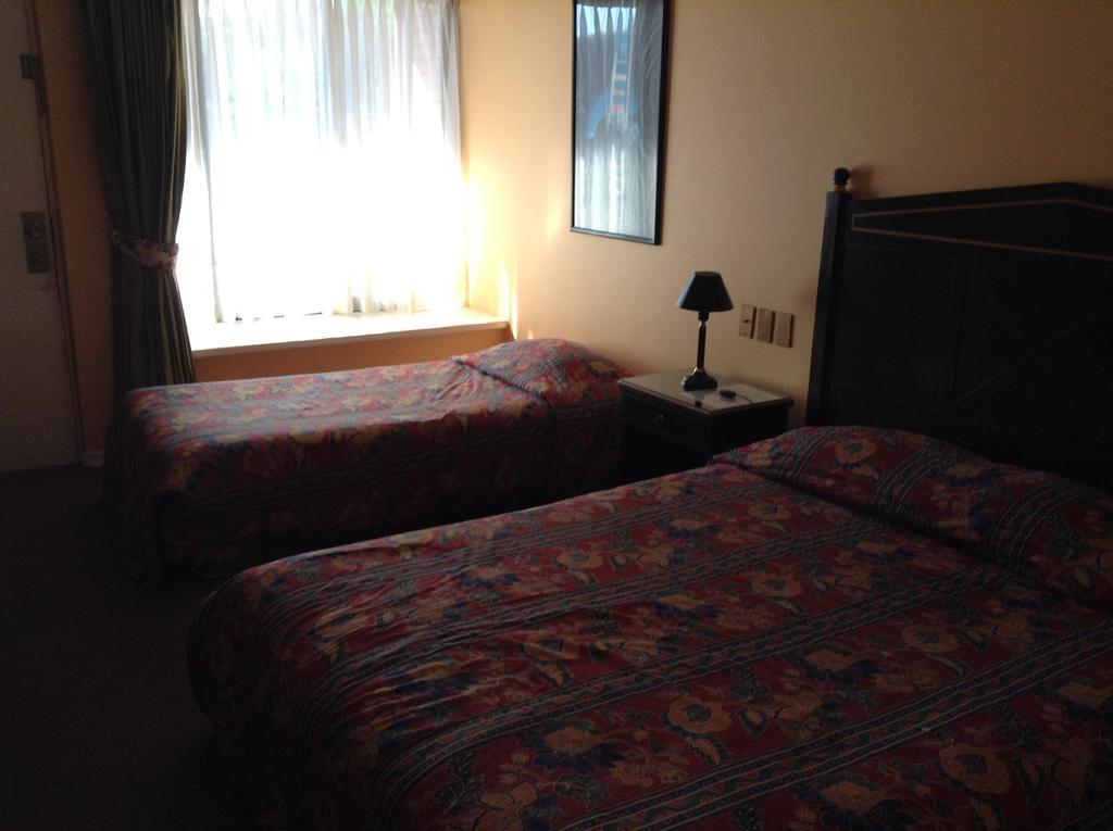 Hotel Alicante Chillan Bagian luar foto